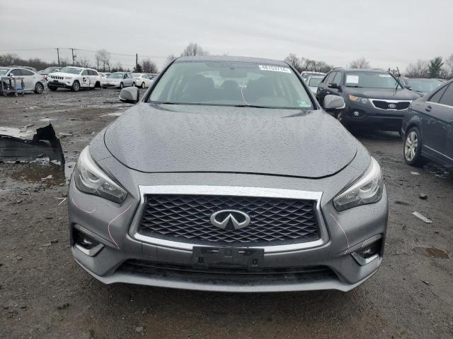 JN1EV7AR7JM430215 - 2018 INFINITI Q50 LUXE GRAY photo 5