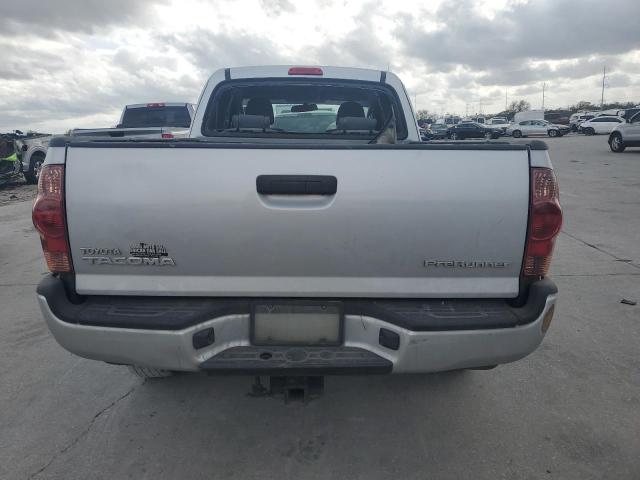 5TFTX4GN4DX017639 - 2013 TOYOTA TACOMA PRERUNNER ACCESS CAB SILVER photo 6