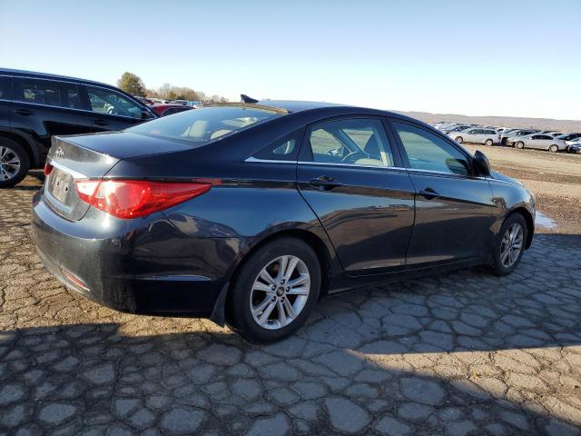 5NPEB4AC1DH582778 - 2013 HYUNDAI SONATA GLS BLUE photo 3