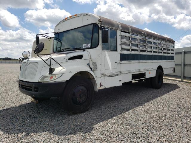 4DRAMAFM17A392141 - 2007 IC CORPORATION 3000 თეთრი ფოტო 2