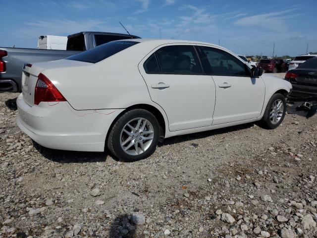 3FAHP0GA3BR262519 - 2011 FORD FUSION S WHITE photo 3