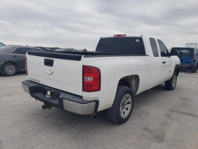 1GCSCPEX9AZ282148 - 2010 CHEVROLET SILVERADO C1500 WHITE photo 3