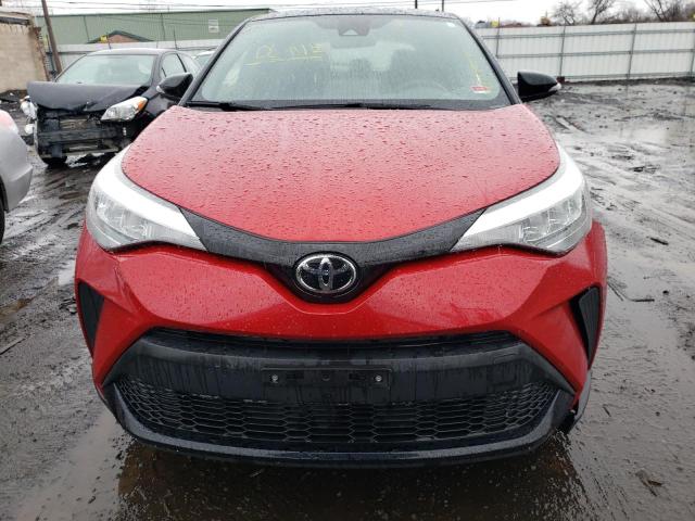 JTNKHMBX6N1135449 - 2022 TOYOTA C-HR XLE RED photo 5