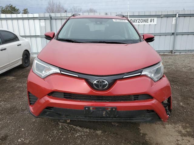 2T3BFREV0HW552573 - 2017 TOYOTA RAV4 LE RED photo 5