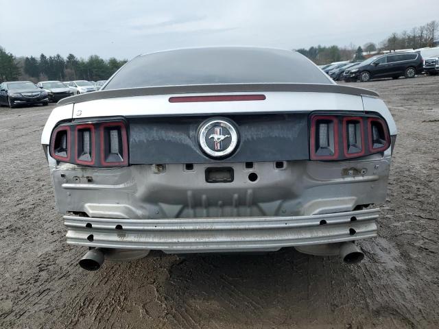 1ZVBP8AMXE5270946 - 2014 FORD MUSTANG SILVER photo 6