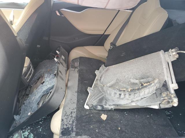 5YJSA1H15EFP32903 - 2014 TESLA MODEL S შავი ფოტო 10