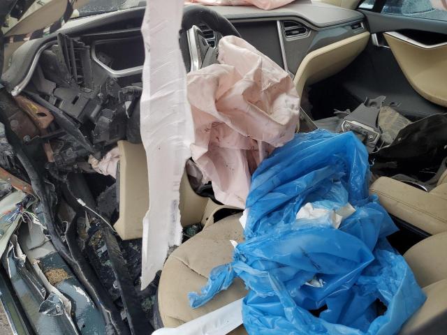 5YJSA1H15EFP32903 - 2014 TESLA MODEL S შავი ფოტო 8