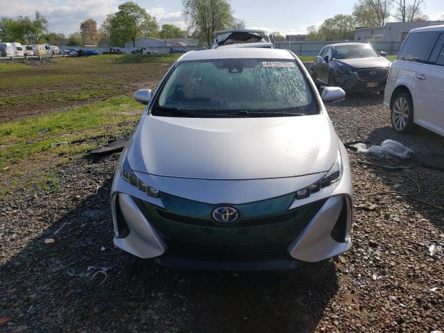 JTDKARFP9H3040196 - 2017 TOYOTA PRIUS PRIM 银色 照片 5