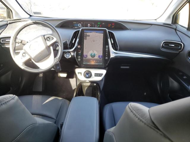 JTDKARFP9H3040196 - 2017 TOYOTA PRIUS PRIM 银色 照片 8