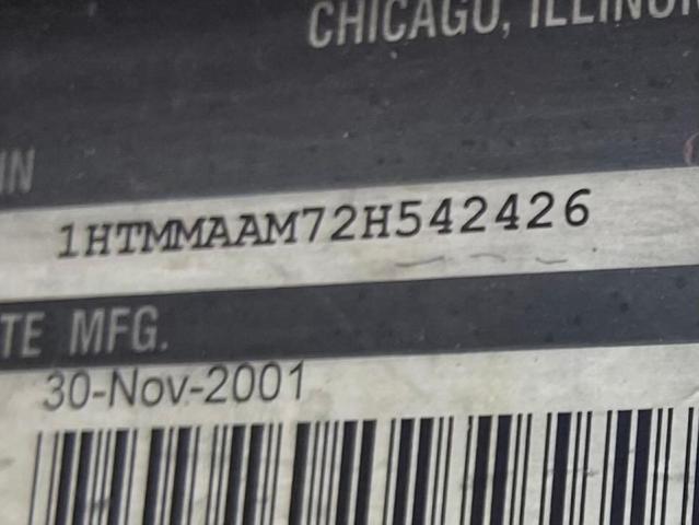 1HTMMAAM72H542426 - 2002 INTERNATIONAL 4000 4300 RED photo 10