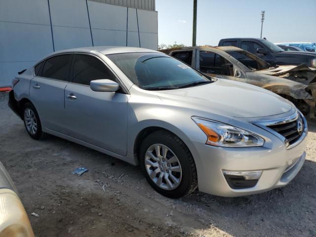 1N4AL3APXFN892347 - 2015 NISSAN ALTIMA 2.5 SILVER photo 4