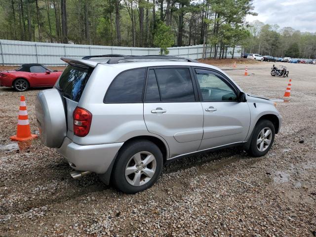 JTEHD20V040020619 - 2004 TOYOTA RAV4 SILVER photo 3