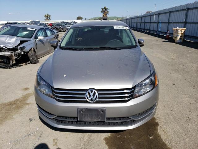 1VWAT7A32EC052651 - 2014 VOLKSWAGEN PASSAT S SILVER photo 5