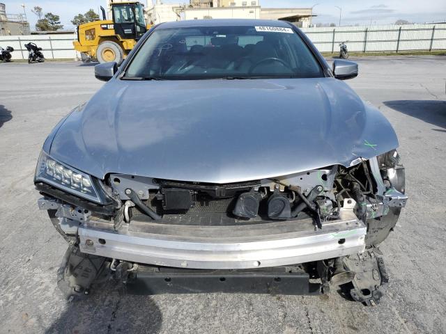 19UUB2F7XGA002422 - 2016 ACURA TLX ADVANCE SILVER photo 5