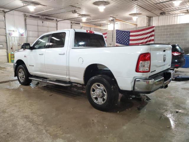 3C6UR5DL9NG297398 - 2022 RAM 2500 BIG HORN/LONE STAR WHITE photo 2
