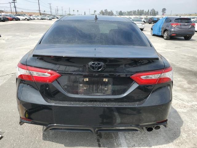 4T1G11AK6LU347794 - 2020 TOYOTA CAMRY SE BLACK photo 6