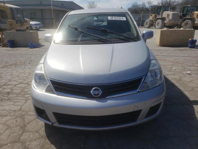 3N1BC1CP2CK251939 - 2012 NISSAN VERSA S SILVER photo 5