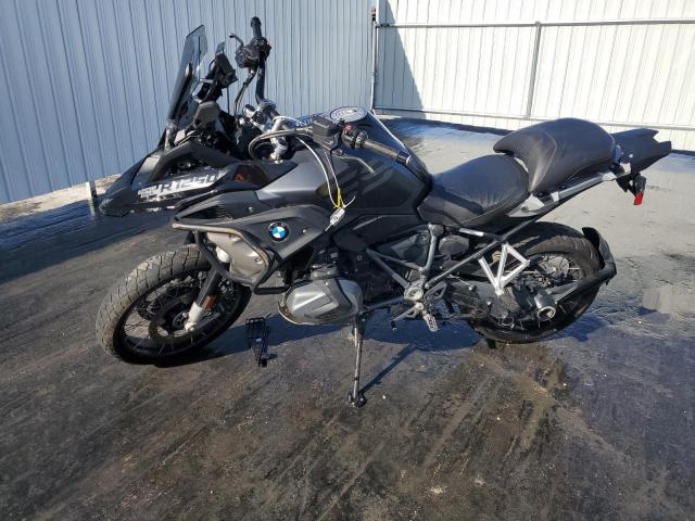 WB10M0306N6F25603 - 2022 BMW R 1250 GS BLACK photo 3