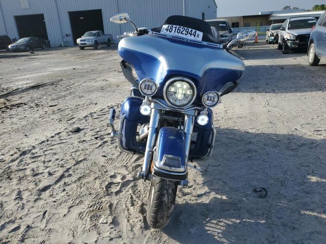 1HD1FC415AB628809 - 2010 HARLEY-DAVIDSON FLHTCU BLUE photo 2