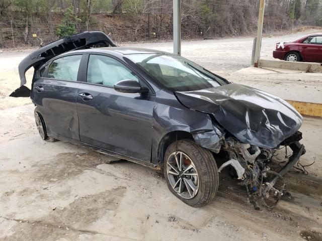 3KPF24AD2PE593794 - 2023 KIA FORTE LX GRAY photo 4