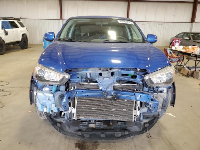 JA4AR3AU7KU023326 - 2019 MITSUBISHI OUTLANDER ES BLUE photo 5