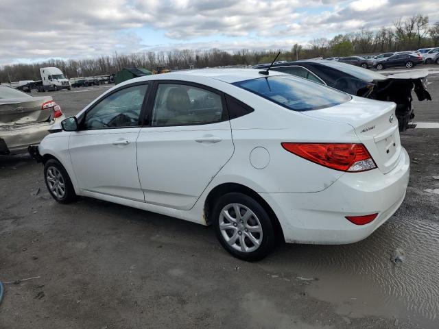 KMHCT4AE0DU423306 - 2013 HYUNDAI ACCENT GLS WHITE photo 2