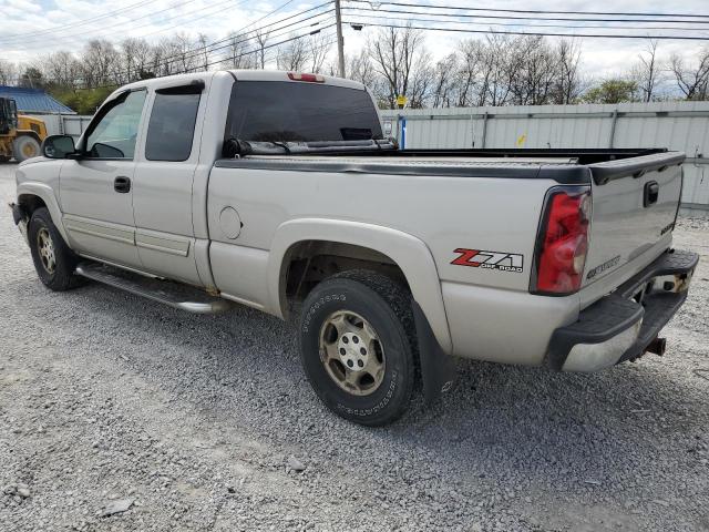 2GCEK19T241235299 - 2004 CHEVROLET SILVERADO K1500 SILVER photo 2