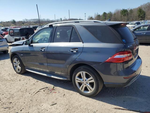4JGDA5HB1CA029034 - 2012 MERCEDES-BENZ ML 350 4MATIC BLACK photo 2