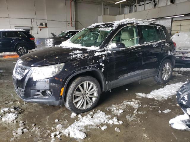 2011 VOLKSWAGEN TIGUAN S, 