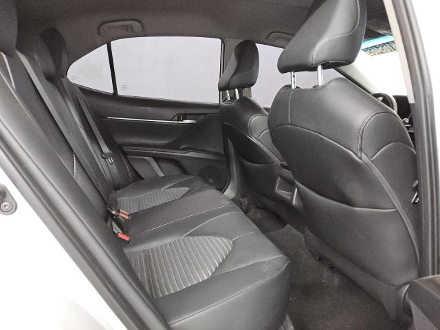 4T1G11AKXPU141111 - 2023 TOYOTA CAMRY SE NIGHT SHADE WHITE photo 10