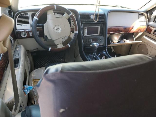 5LMFU27596LJ21685 - 2006 LINCOLN NAVIGATOR 白色 照片 8
