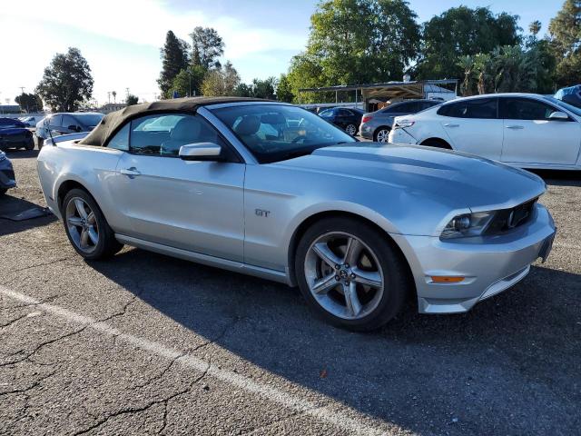 1ZVBP8FH1A5112386 - 2010 FORD MUSTANG GT SILVER photo 4