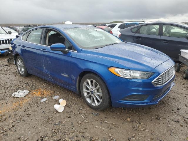 3FA6P0LU6HR355325 - 2017 FORD FUSION SE HYBRID BLUE photo 4