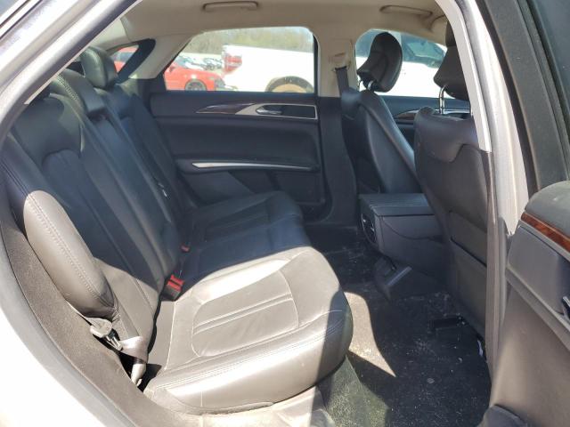 3LN6L2G93DR827056 - 2013 LINCOLN MKZ SILVER photo 10