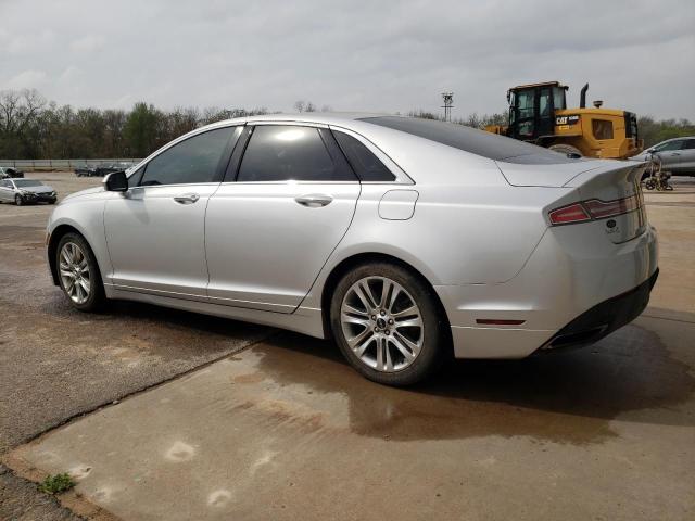 3LN6L2G93DR827056 - 2013 LINCOLN MKZ SILVER photo 2