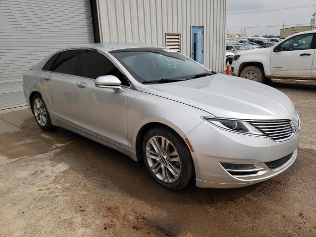 3LN6L2G93DR827056 - 2013 LINCOLN MKZ SILVER photo 4