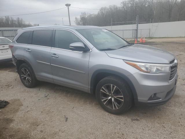 5TDKKRFH6GS501678 - 2016 TOYOTA HIGHLANDER XLE SILVER photo 4