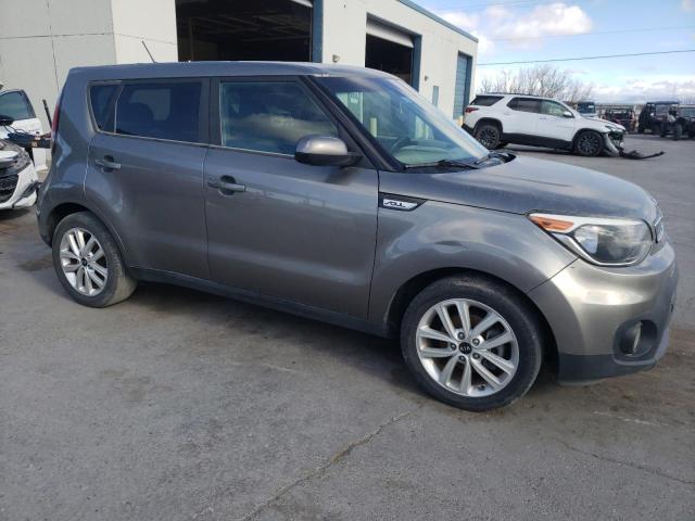 KNDJP3A54H7422366 - 2017 KIA SOUL + GRAY photo 4