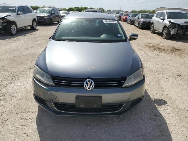 3VWDX7AJ9DM437136 - 2013 VOLKSWAGEN JETTA SE GRAY photo 5