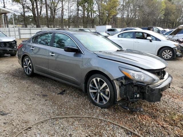 1N4AL3AP4HC236949 - 2017 NISSAN ALTIMA 2.5 GRAY photo 4