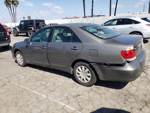 4T1BE32K55U599029 - 2005 TOYOTA CAMRY LE GRAY photo 2