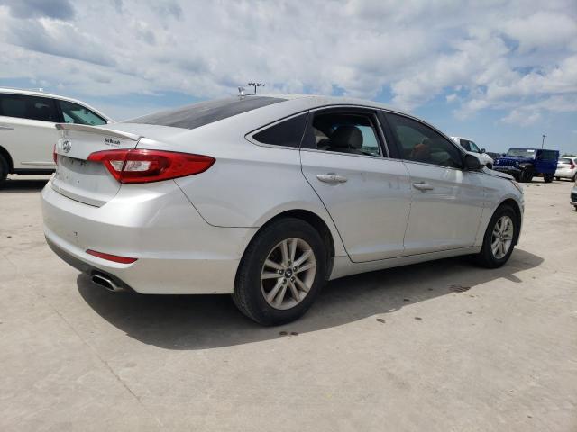 5NPE24AF1HH500614 - 2017 HYUNDAI SONATA SE SILVER photo 3