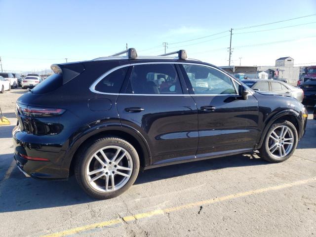 WP1AA2AY5KDA10504 - 2019 PORSCHE CAYENNE BLACK photo 3