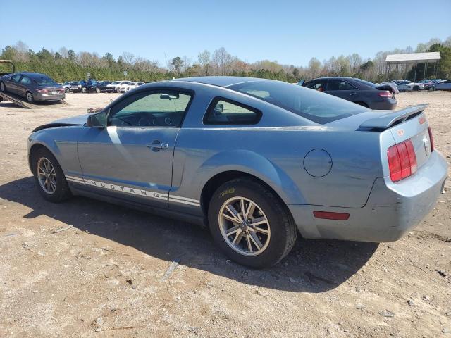 1ZVFT80N855139943 - 2005 FORD MUSTANG BLUE photo 2