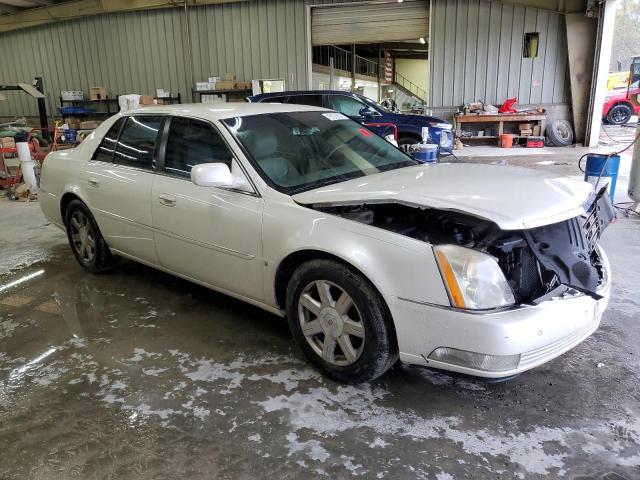 1G6KD57Y38U106617 - 2008 CADILLAC DTS WHITE photo 4