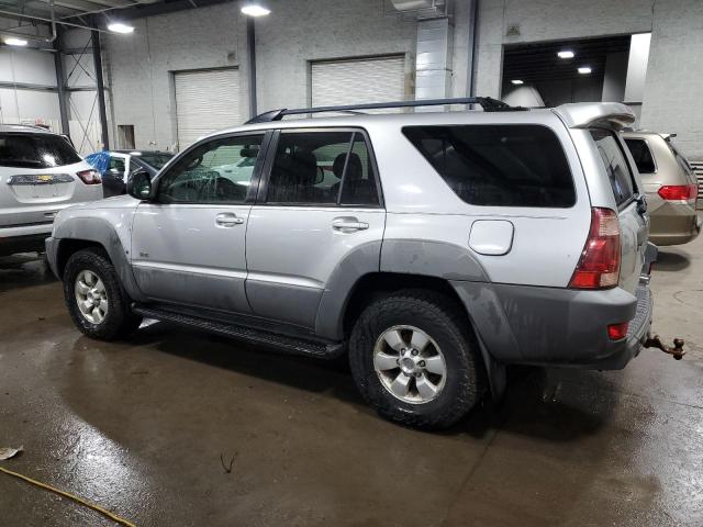 JTEZU14R730010406 - 2003 TOYOTA 4RUNNER SR5 SILVER photo 2