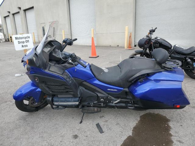 JH2SC6846FK200122 - 2015 HONDA GL1800 B BLUE photo 3