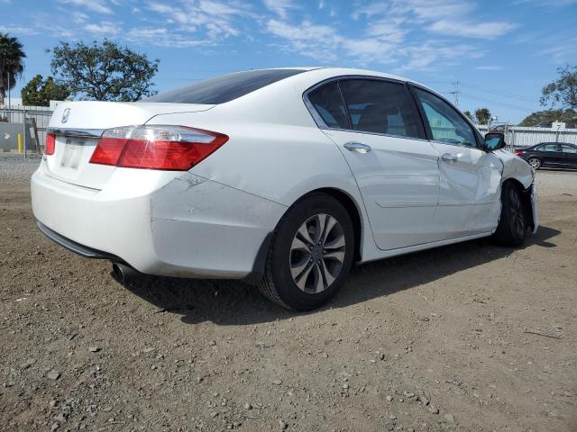 1HGCR2F35DA179959 - 2013 HONDA ACCORD LX WHITE photo 3