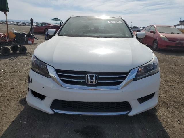 1HGCR2F35DA179959 - 2013 HONDA ACCORD LX WHITE photo 5