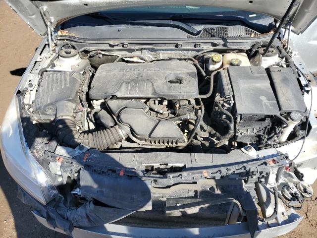 2G4GR5EK3C9143817 - 2012 BUICK REGAL SILVER photo 11
